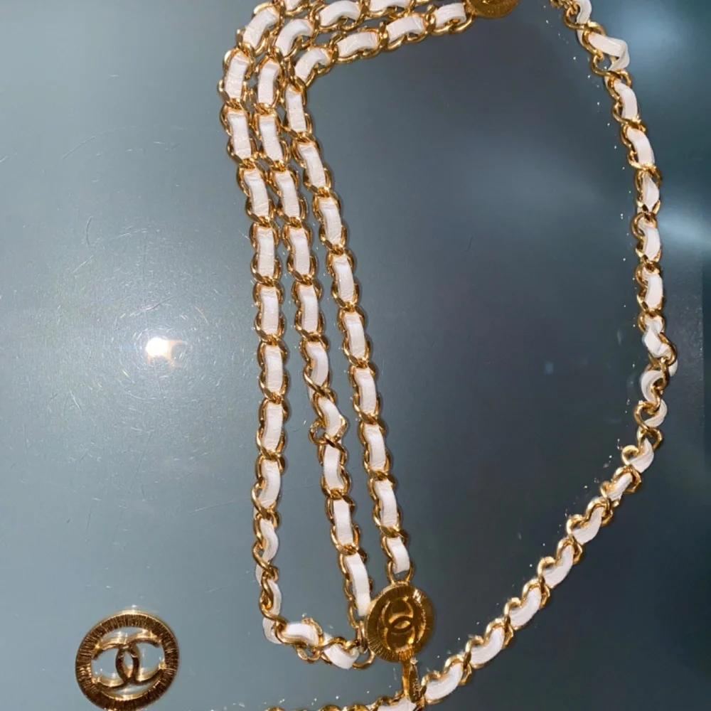 CHANEL CC Logo Charm Chain Belt Leather Gold White with box SMALL - Picture 3 of 10